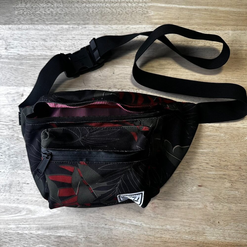 Herschel Black Multi Belt Bag